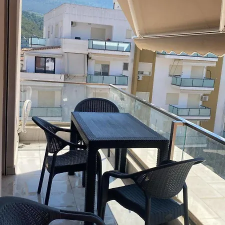 Sea La Vie Apartment Himare