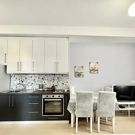 Apartment Sea La Vie Himare